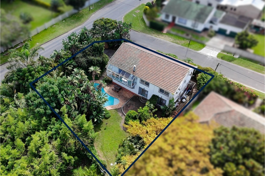 6 Bedroom Property for Sale in Abbotsford Eastern Cape